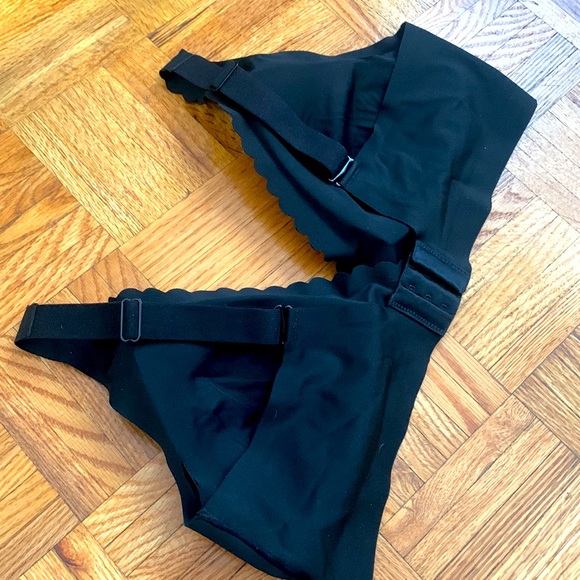 Seamless Black Bra by George - L/G - Picture 2 of 4